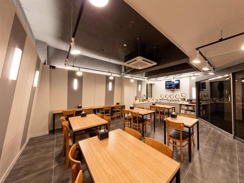 Ballantine Business Hotel Gwangju Metropolitan City Exterior foto