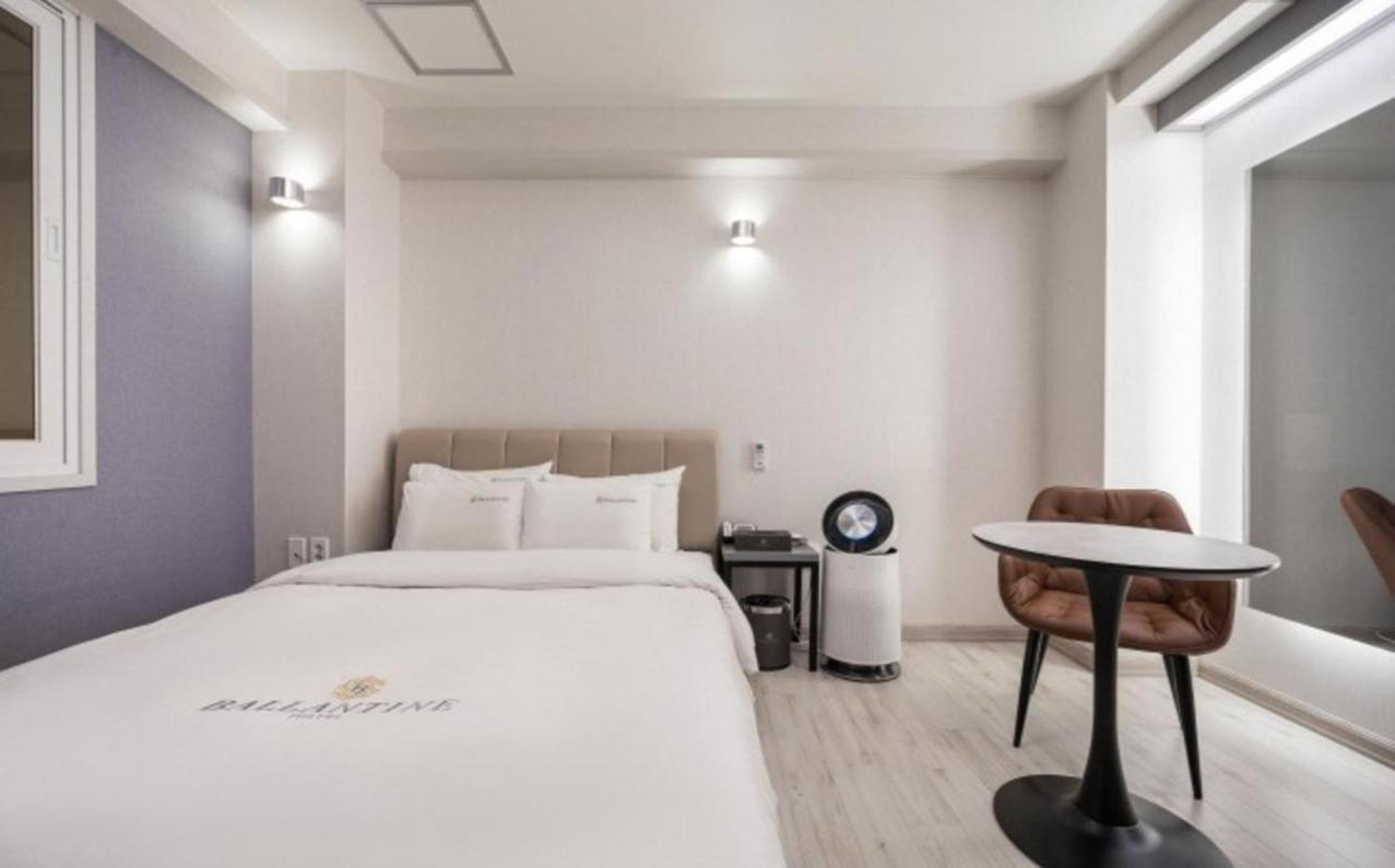 Ballantine Business Hotel Gwangju Metropolitan City Exterior foto